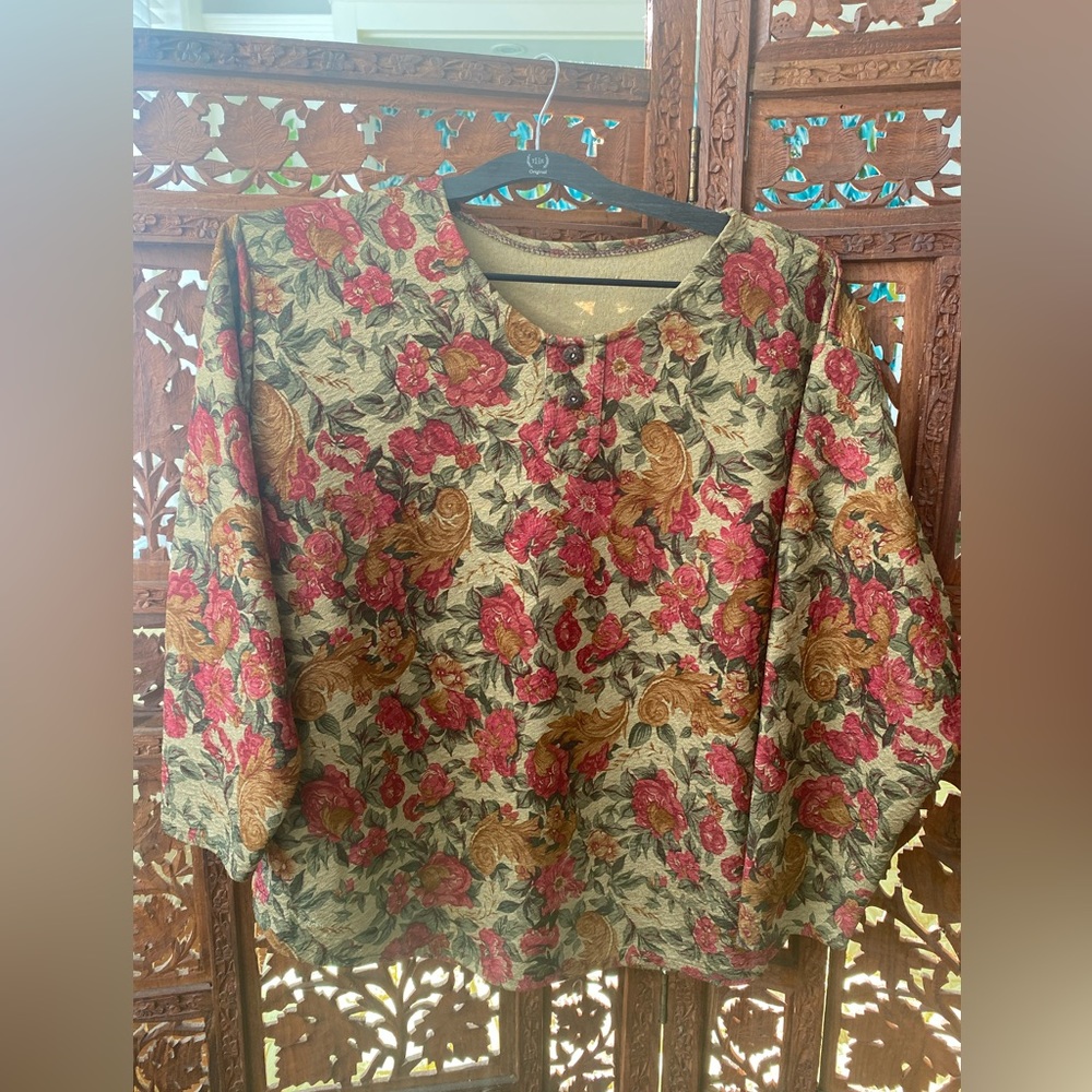 Vintage floral top